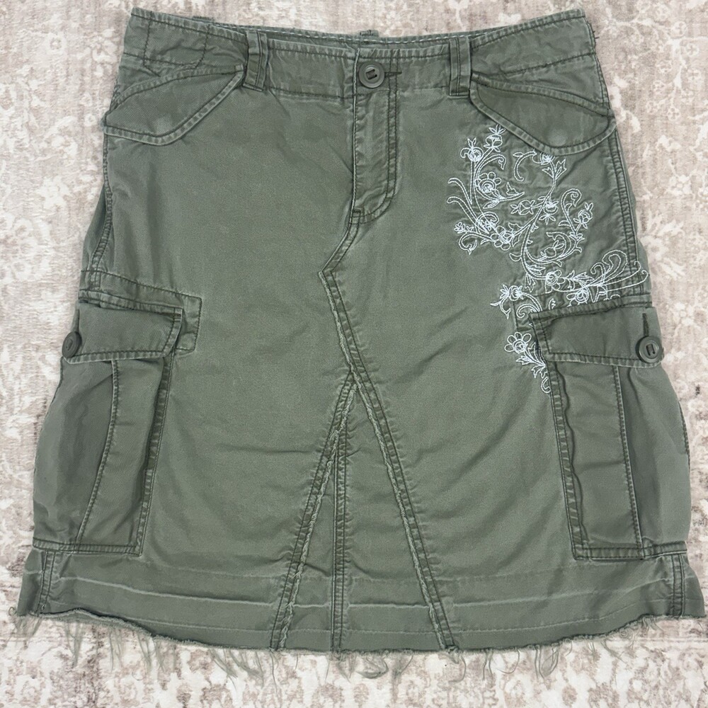 GAP Y2K Vintage Olive Green Cargo Skirt with White Embroidery Sz 8